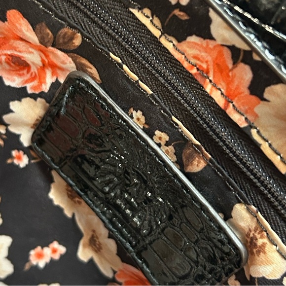 Vintage Anne Klein Black Crocodile-Embossed Tote - Picture 14 of 16